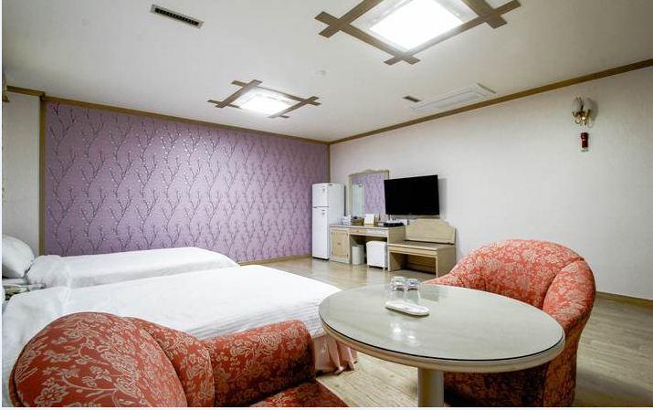 Geoje Tourist Hotel Exteriér fotografie