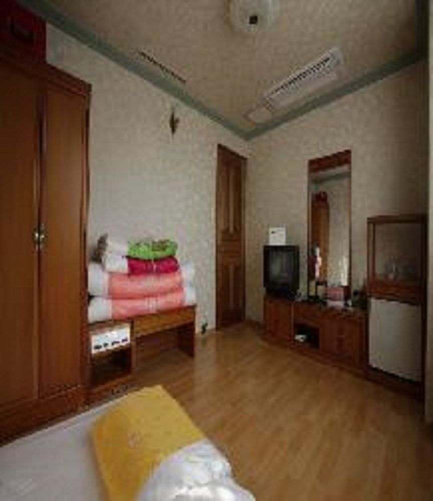 Geoje Tourist Hotel Exteriér fotografie